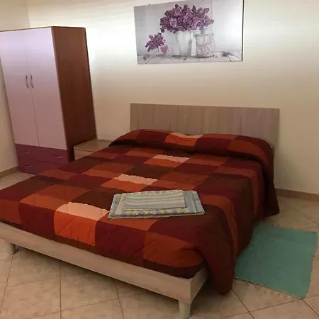 Casa Vacanza Villaggio Solaris Apartment *